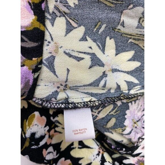 LC Lauren Conrad Black Yellow Pink Floral Flutter Sleeve Pintuck Pleat Top S - Picture 7 of 8